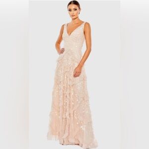 MAC DUGGAL 9162 Sequined Scallop Ruffle Tiered V-Neck Gown